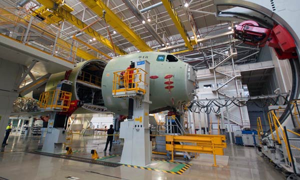 Airbus Defence and Space begins final assembly of first A400M for Germany