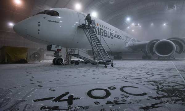 The A350 XWB goes “hot and cold” during climatic testing in Florida