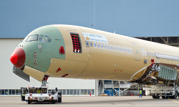 Vietnam Airlines' first A350 XWB enters final assembly