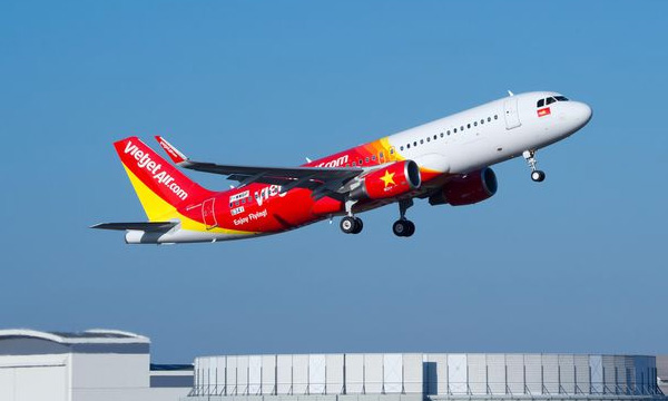 VietJet Air celebrates delivery of first aircraft ordered from Airbus