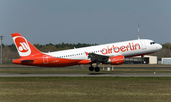 airberlin sees profits improving in 2015